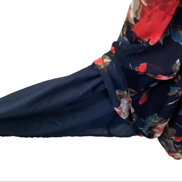 NWT Lulu’s Navy Blue Floral Maxi Dress Tie Back XS - Picture 5 of 8